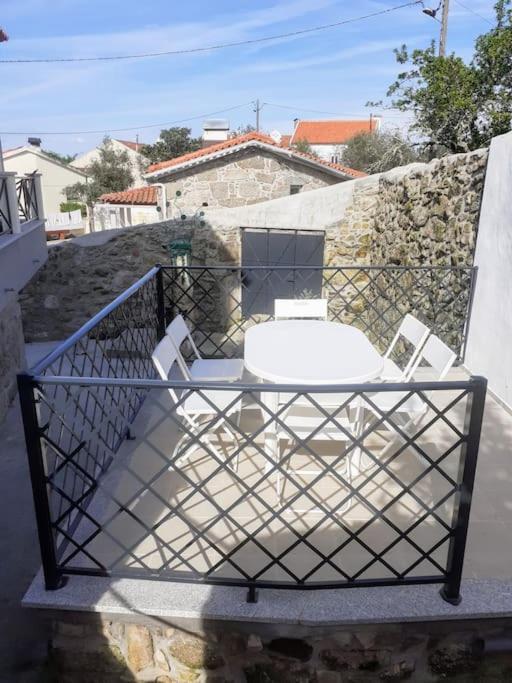 Villa Casa Da Figueira Novelaes Exterior foto